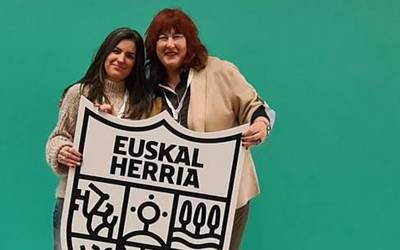Ainize Gastaka eta Eba Blanco egongo dira EH Bilduren mahai politiko berrian