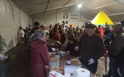 Urduñako plazara eraman dute hezkuntza publikoaren aldeko aldarria