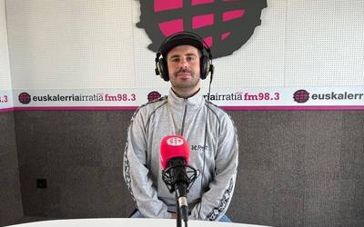 Julen Arbizu (Raimundo el Canastero): “Kantu batengatik halako zalaparta sortzea guztiz surrealista da”