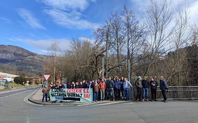 Sidenorreko beharginak,  lan gatazka betean sartuta