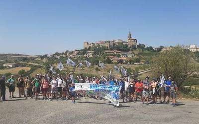 Oionek baiezkoa eman dio Labrazako parke eolikoari, protesta artean