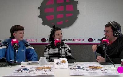 Izei Basterra eta Malen Arana: “Euskal Udalekuak euskara, feminismoa eta auzolana ardatz duen proiektua da”