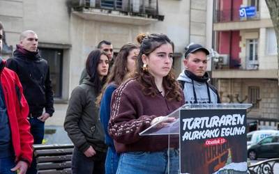 Torturatzeko baldintza bere horretan dirautela dio Askek