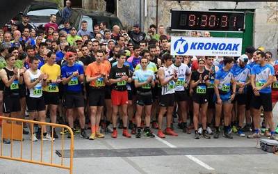 Arantzako Mendi Lasterketan parte hartzeko azken dortsalak gelditzen dira