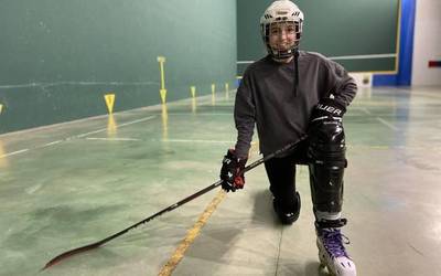 Aiora Ballesteros: "Mistoa da lerro-hockeya eta ohikoagoa da berdintasun handiagoa izatea"