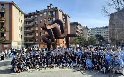Kantu eta festa giroa nagusi Amurrioko Kintoetan