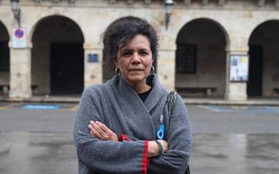 Luciana Alfarorekin ekingo diote II. Jabetze Eskolari, eguaztenean