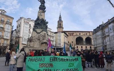 Greba egun berria bihar Arabako erresidentzietan