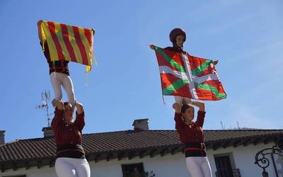Euskal Herriaren eta Kataluniaren arteko senidetze jaialdia eginen dute Lesakan larunbatean