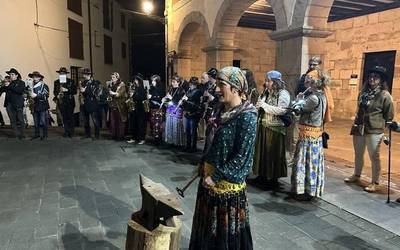 [ARGAZKIAK] Kaldereroen etorrerarekin hasi dituzte inauteak Beran