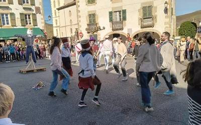 Sarako ihauteriak ere umore onean joan dira asteburu honetan