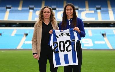 Elene Guridik txuri-urdina izaten jarraituko du 2027ra arte