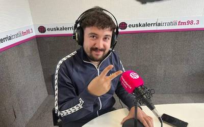 Musikarien lehenengo eta hirugarren diskoen garrantziaz Ibai Osinagarekin