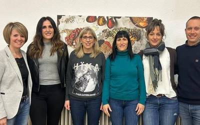 «Herri mailako apustu garrantzitsua da jangela komunitarioa»