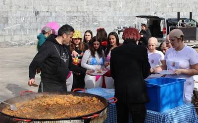 Mozorro paella herrikoa aratusteak osatzeko