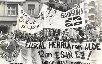 NATOri ezezkoa emango diote berriz Gasteizen, 39 urte beranduago