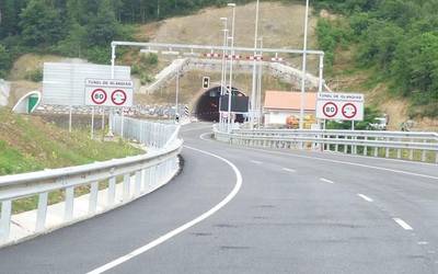 Zirkulazioa etenda egongo da Olandixoko tunelean gaur eta bihar gauean