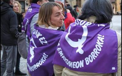 Ekintzak Martxoaren 8a aldarrikatzeko