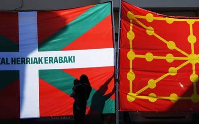Herri Libre Bat dinamikaren aurkezpenak ditu Gure Eskuk