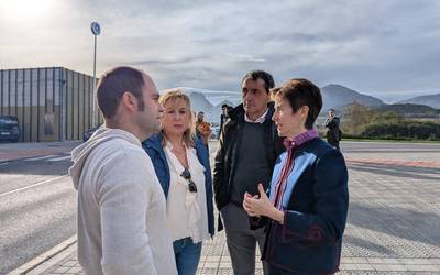 Elorrio-Bilbo autobus lineak Muntsaratzen geldialdia egiteko eskaria Aldundira eraman du udalak