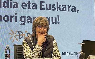 Esther Lakasta: “Euskara ikasketak eta aisialdia uztartuko dituen familia osoarentzako egonaldia da ‘Famili’on’”