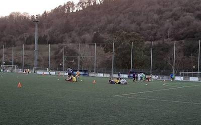 Orioko Futbol Taldeko bufandak gaur eta ostiralean eskuratu ahalko dira