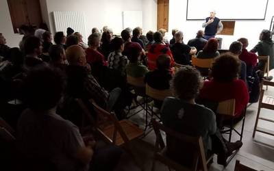 'Ombuaren Itzala' filmaren aurkezpena, Altsasun