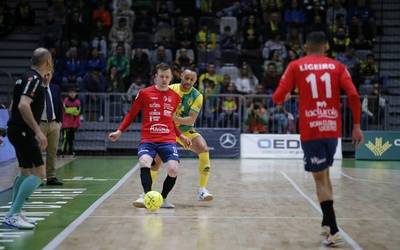Osasuna Magna Xota esku hutsik itzuli zen Jaendik