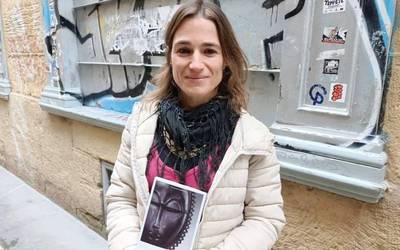 Kourouma idazle bolikostarraren lana hizpide Literaturaz Berbetan egitasmoan