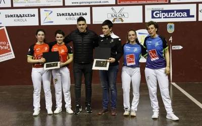 Adosen binakako pilota txapelketako finalerdiak jokatuko dituzte asteburuan