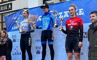 Podium zumaiarra Bergaran