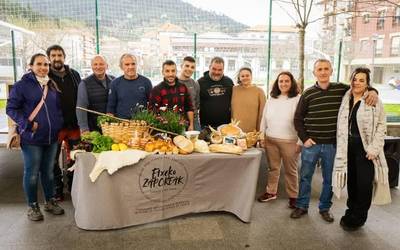 Etxeko Zaporeak: Laudioko azokako tokiko ekoizleak eta produktuak sustatzeko marka berria