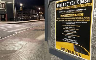 Kalean bizi diren pertsonei nola lagundu pentsatzen hasteko “esperientzien mahai-ingurua”, gaur Laudion