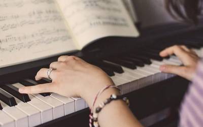 Piano entzunaldia eskainiko dute Bizkargi eskolakoek arratsaldean
