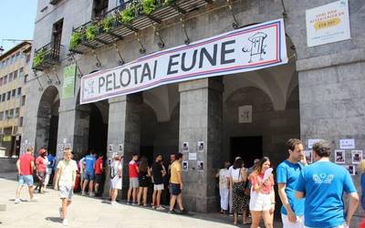 Ostiralera arte egongo da Pilotari Eguneko txapelketetan izena emateko aukera