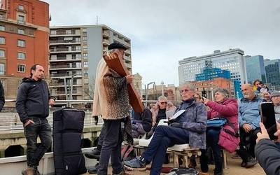 Maxixatzenek Euskal Hiriak Euskaraz egitasmoko lehen irteera egingo du Bilbora, apirilaren 5ean