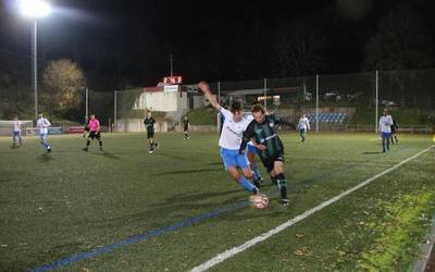 Etxeko partidak ziurtatu eta kanpokoak borrokatzeko momentua