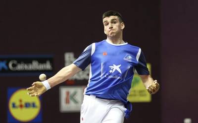 Uarkapen 22-15 irabazita, B serieko buruz buruko txapelketarako sailkatu da Ander Murua