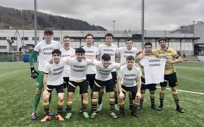 Asteburu borobila Orioko Futbol Taldeko neska-mutilentzat