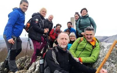 [ARGAZKI GALERIA] Oriolera mendi irteera egin dute Berbalagunek eta Alpinok