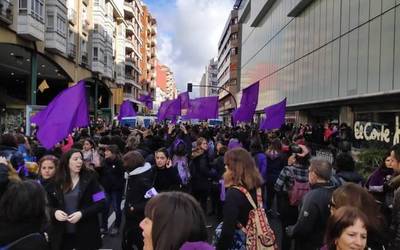 Bost eraso matxista salatu dituzte Gasteizen asteburuan
