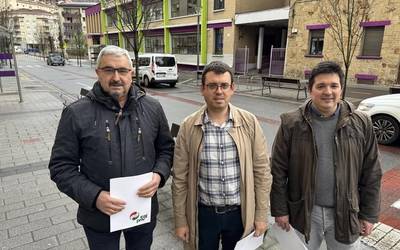 EAJk ez du gura noranzko bakarrik errepide nagusietan