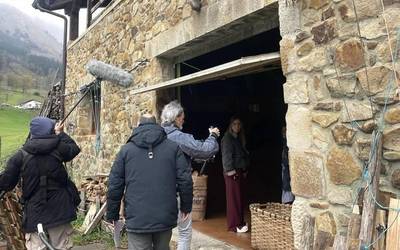 Izurtzako 'Herri txiki, infernu handi' apirilaren 3an grabatuko dute