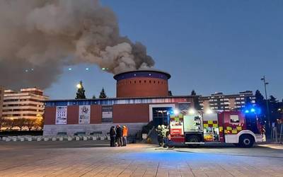 Planetarioko dorrea ez dutela eraitsi beharko dio txosten teknikoak
