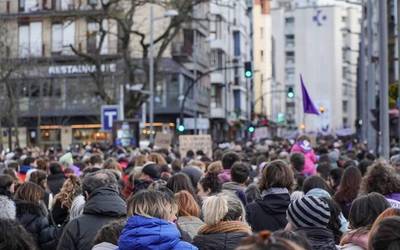 Bikoteari eraso egiteagatik eta atxikitzeagatik gizon bat atxilotu dute Gasteizen