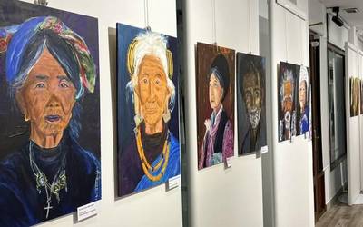 Pilar Herrero artistaren lanak daude ikusgai Portaleburuan
