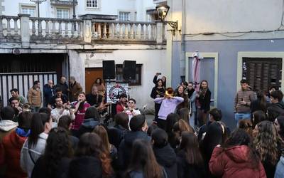 Gazte Eguna erritmoz beteta ospatu dute Aretxabaletan