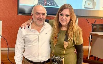 Urrezko Barraskiloa eman diote Monica Lopez-Davalosi