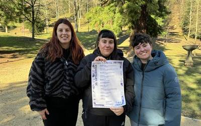 Gazte sortzaileen literatura solasaldia, apirilaren 8an, Ekinen eskutik