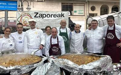 1.040 kilo arroz eman dituzte soraluzetarrek Lesbosen bizi diren pertsona errefuxiatuendako